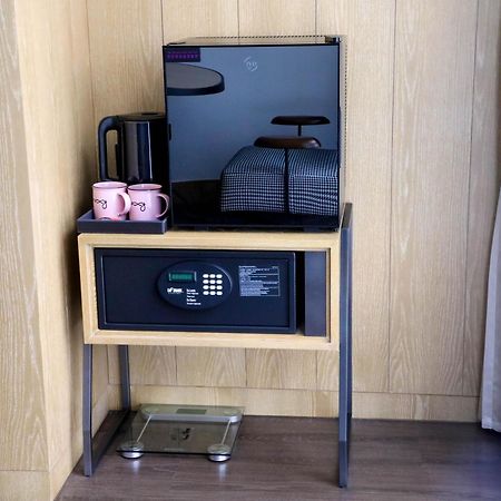 Moxy Shenzhen North Station Otel Dış mekan fotoğraf