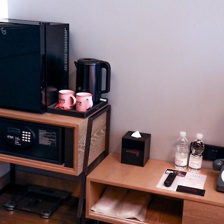 Moxy Shenzhen North Station Otel Dış mekan fotoğraf