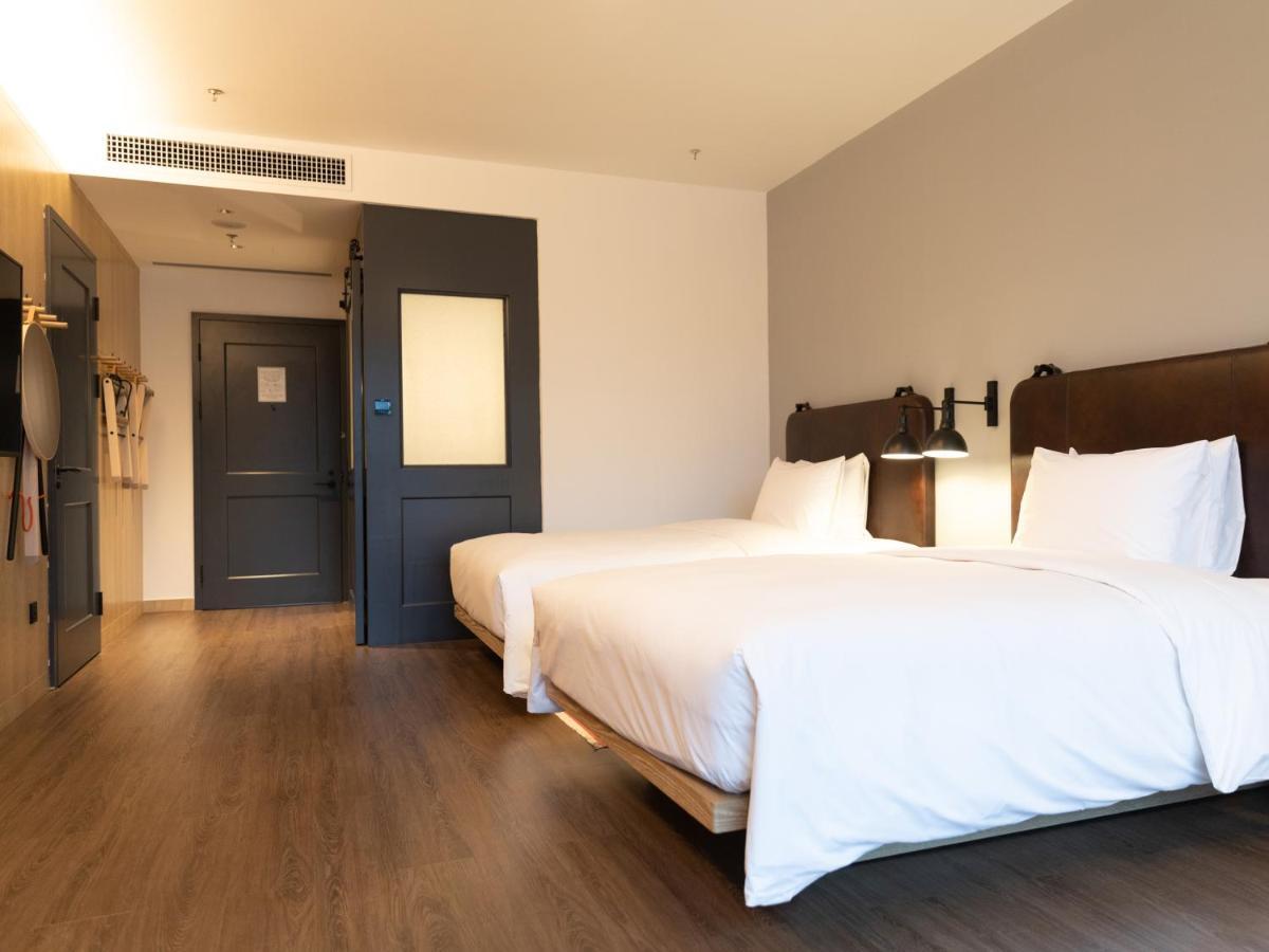 Moxy Shenzhen North Station Otel Dış mekan fotoğraf