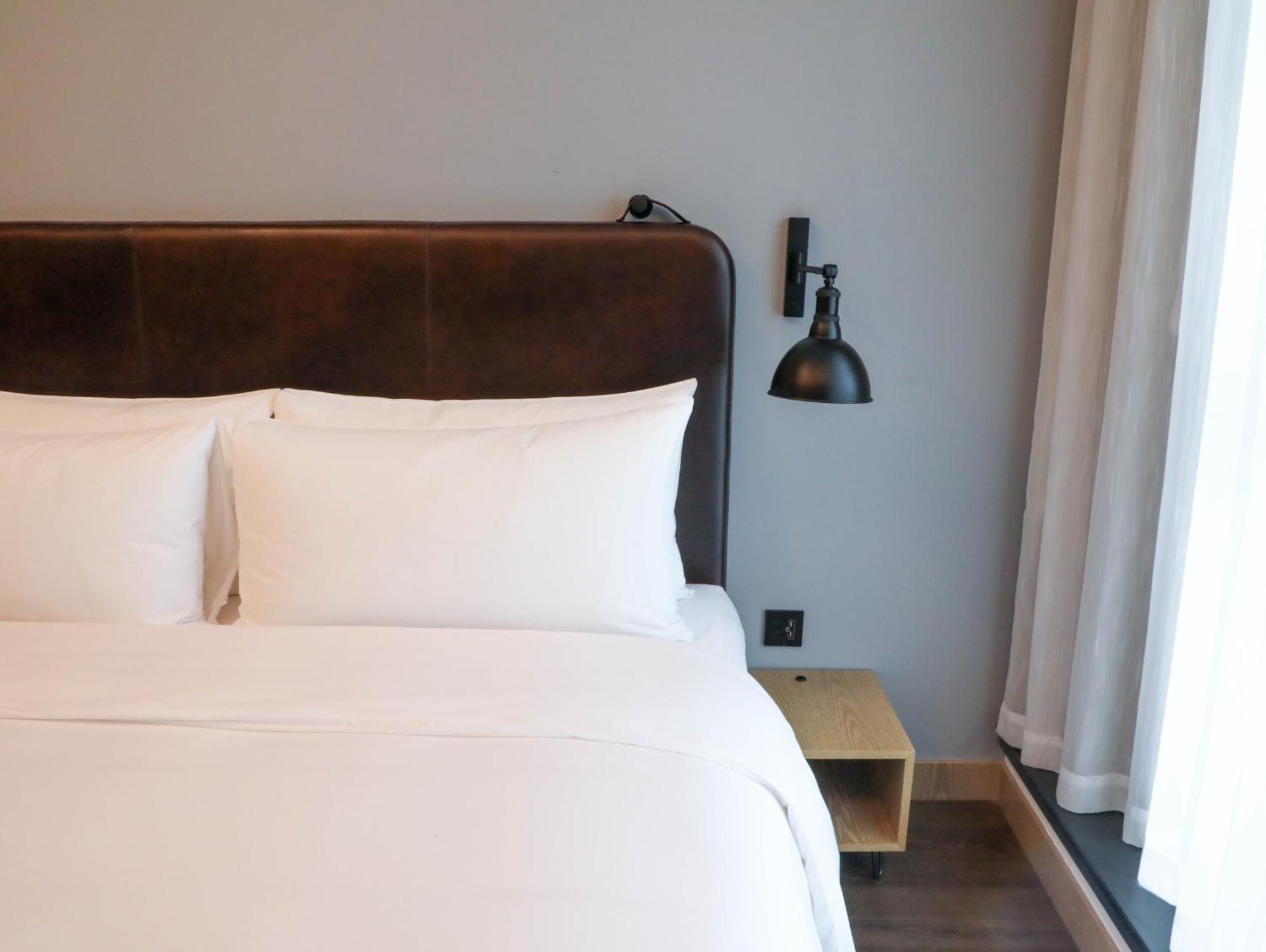 Moxy Shenzhen North Station Otel Dış mekan fotoğraf